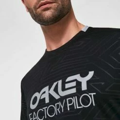 Maillot Oakley Pipeline Trail Noir -Vtt-Bmx Soldes maillot oakley pipeline trail noir 1